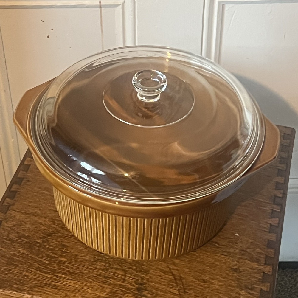 Ribbed Brown Glazed Stoneware Tureen Glass Lid Baking Casserole Dutch Oven Pan